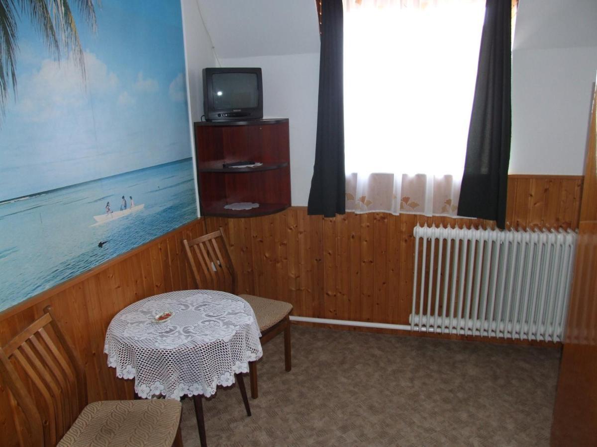 Revesz Vendeghaz Otel Harkány Dış mekan fotoğraf