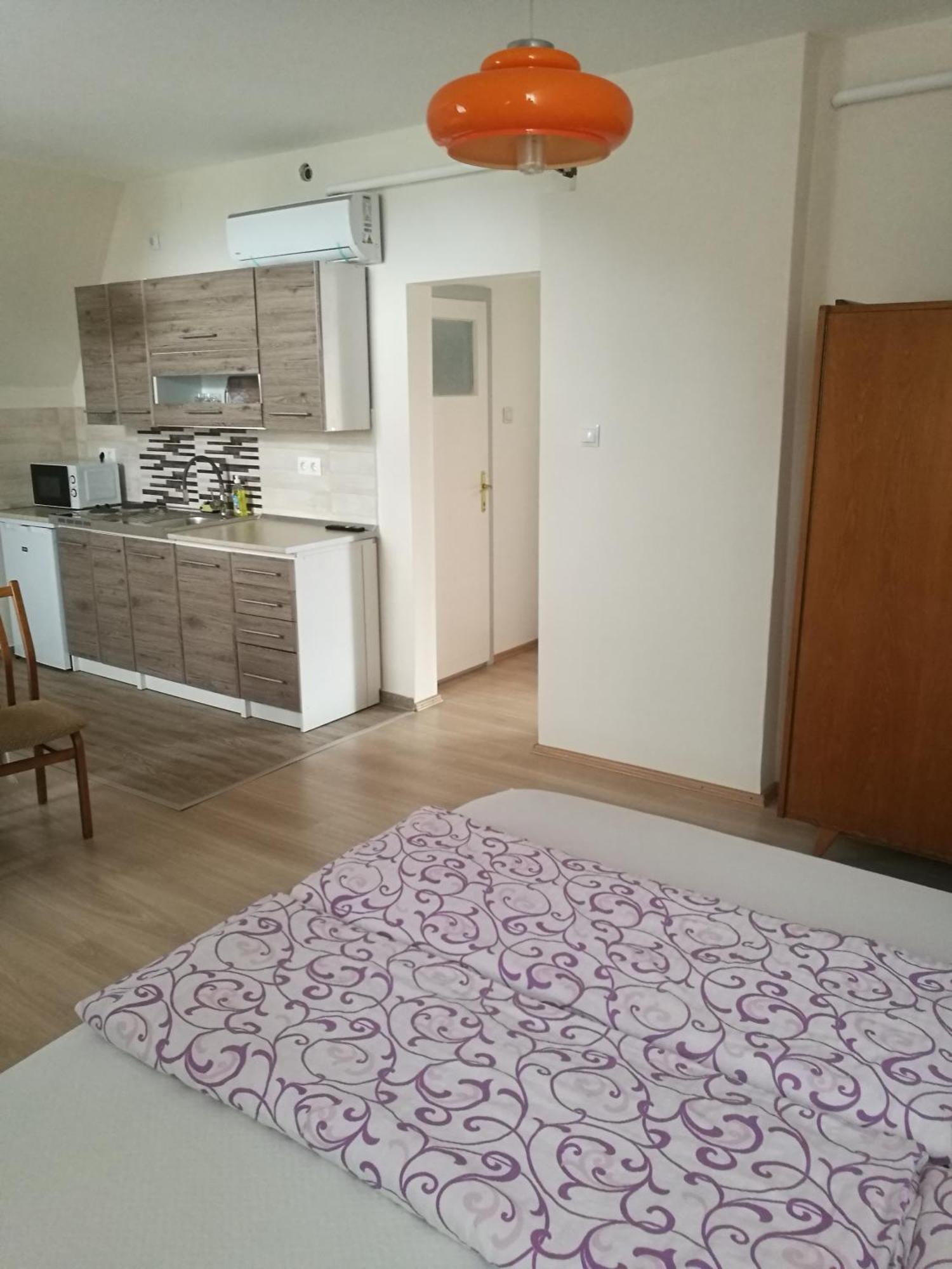 Revesz Vendeghaz Otel Harkány Dış mekan fotoğraf